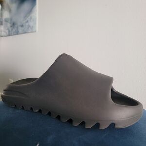 Yeezy Charcoal Slide Sandals
